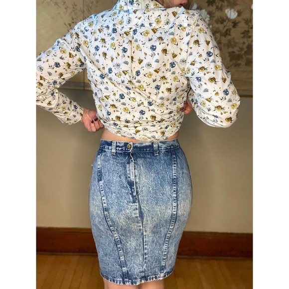 VINTAGE Candies Denim Mini Skirt 6 - Picture 2 of 6